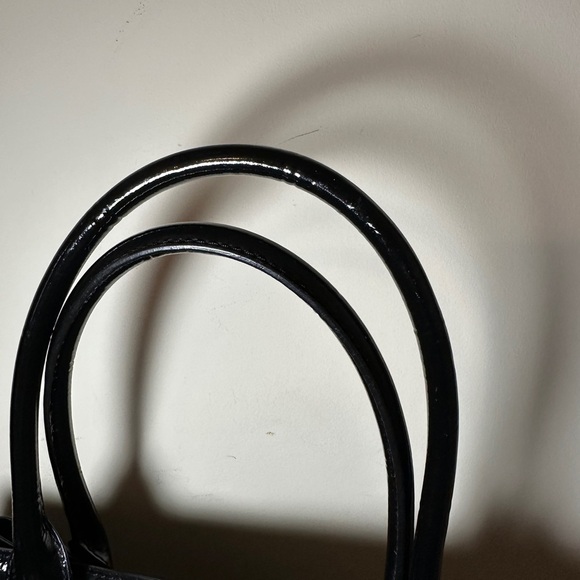 Kate Spade shoulder bag. - Picture 5 of 13